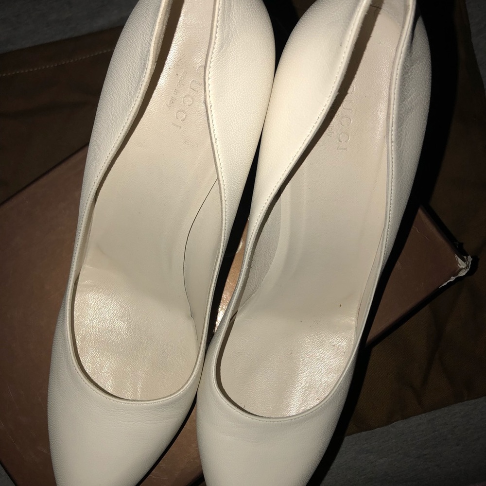 Gucci Heels - Picture 4 of 5